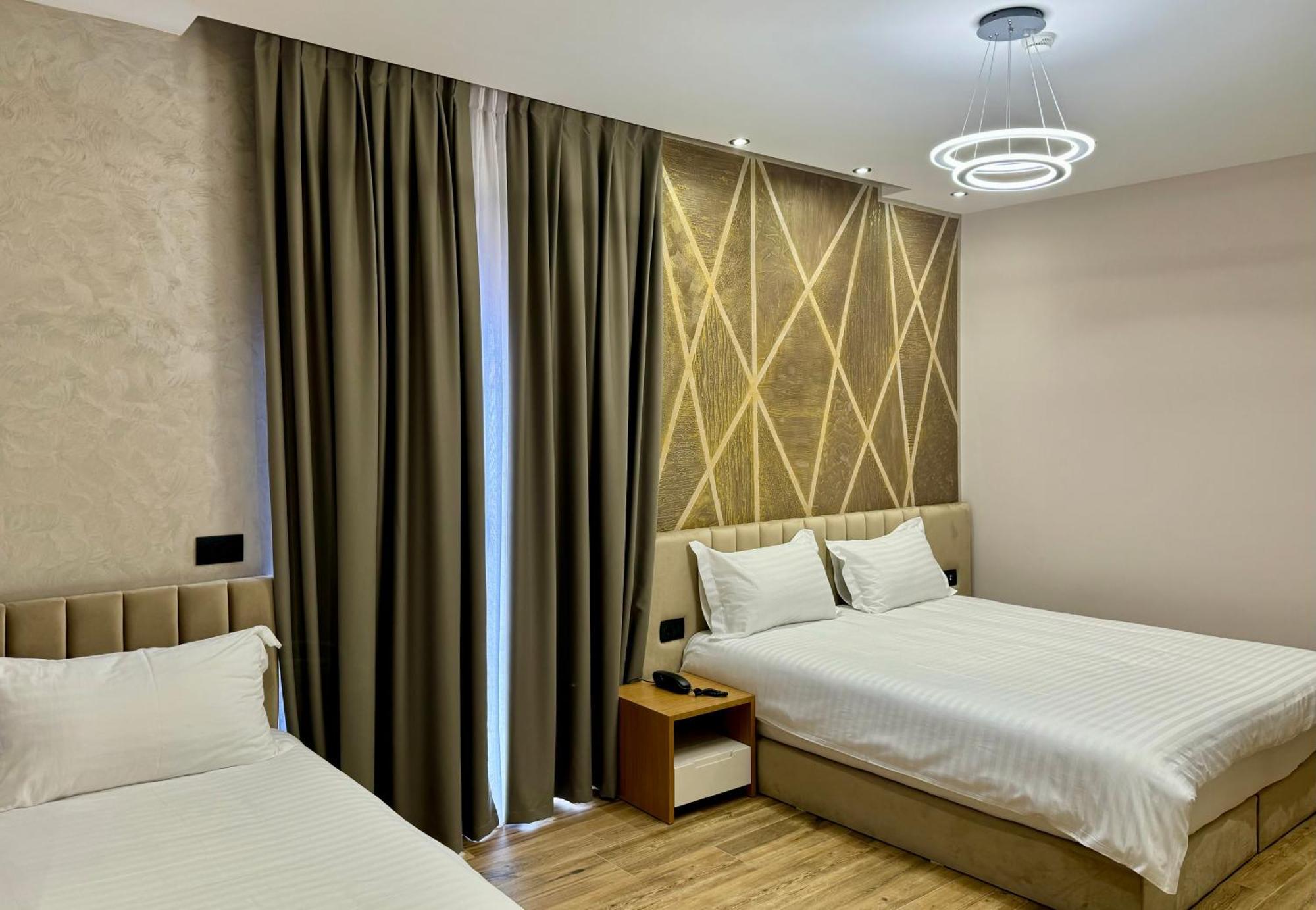 Residence Inn Tirana Buitenkant foto