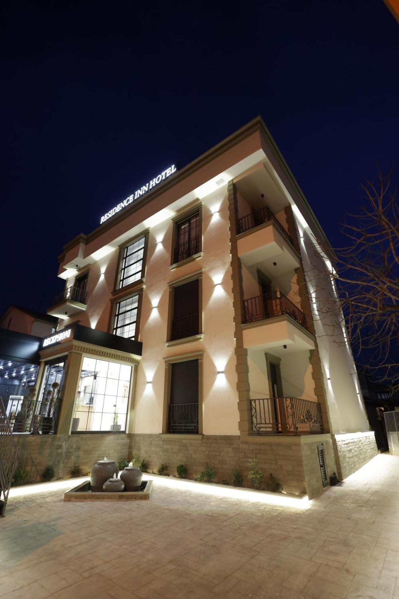 Residence Inn Tirana Buitenkant foto
