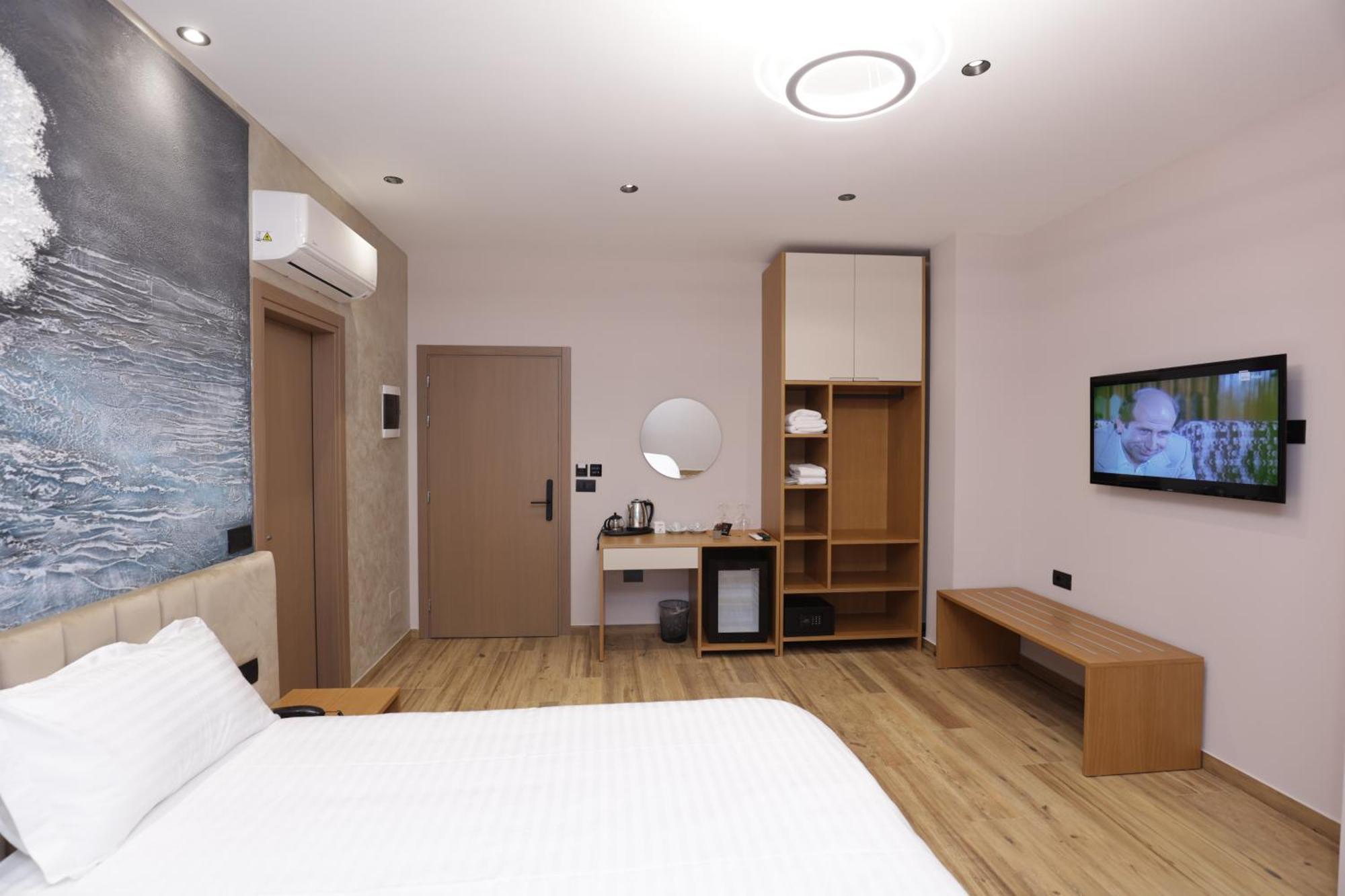 Residence Inn Tirana Buitenkant foto