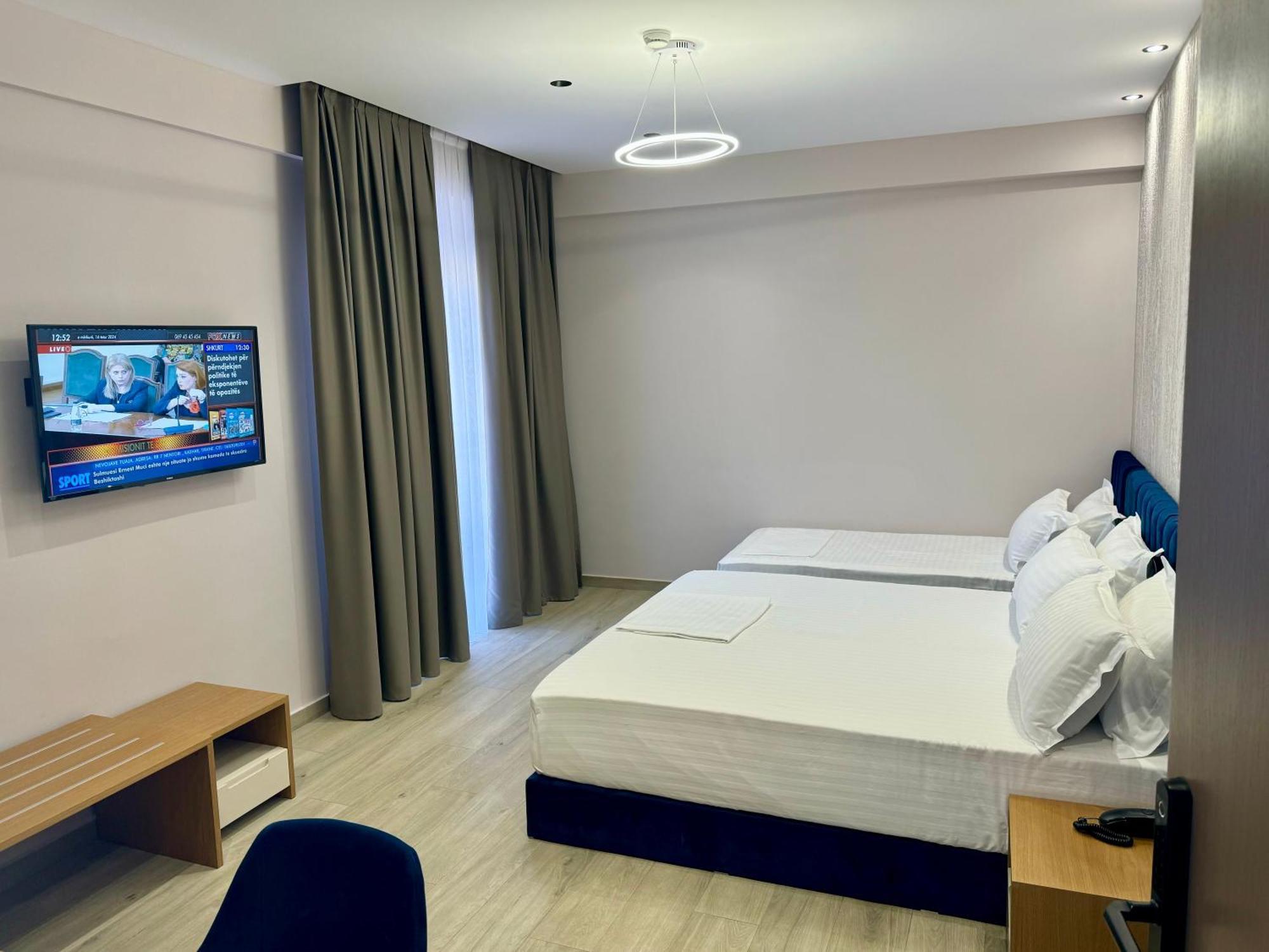Residence Inn Tirana Buitenkant foto