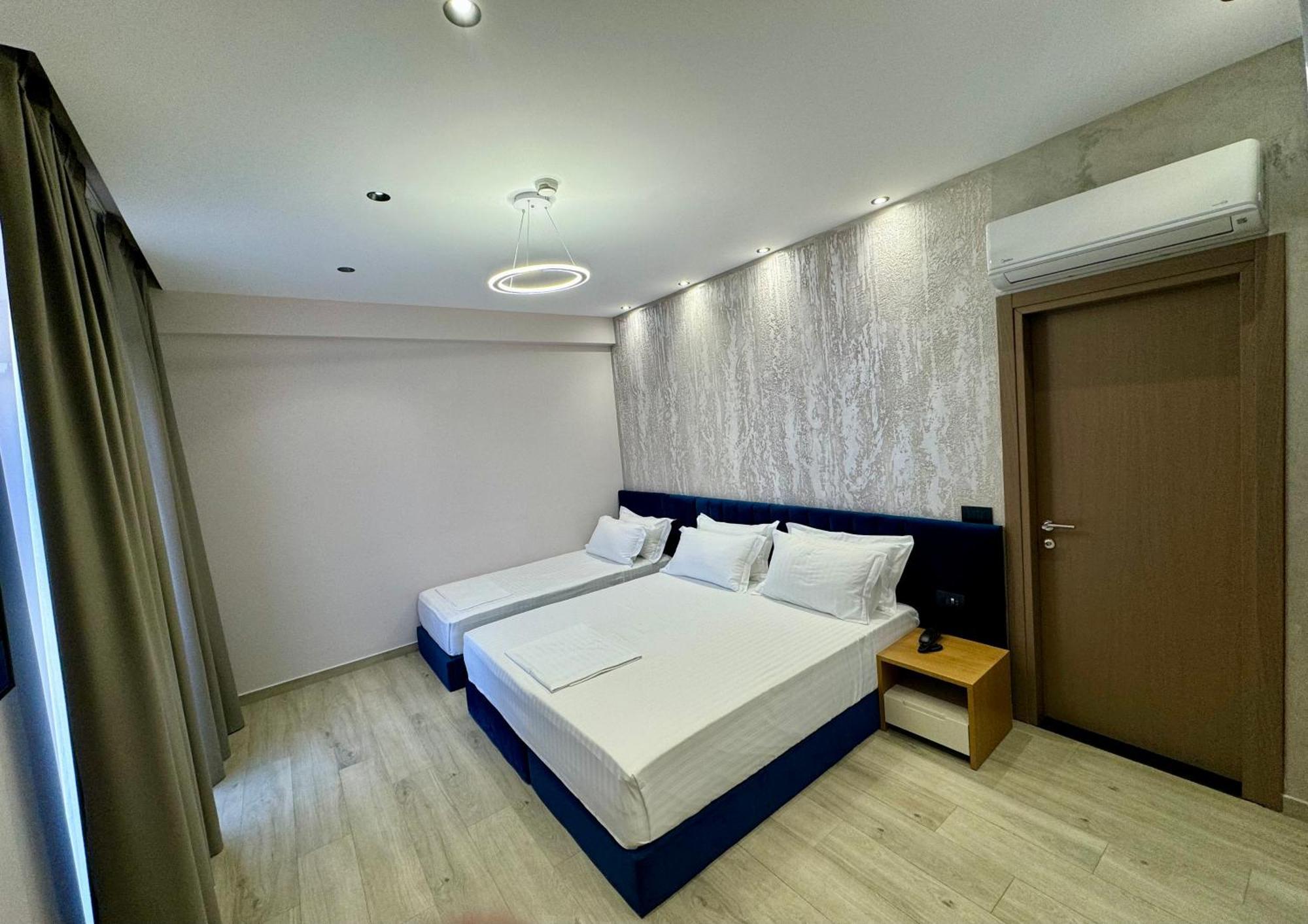 Residence Inn Tirana Buitenkant foto